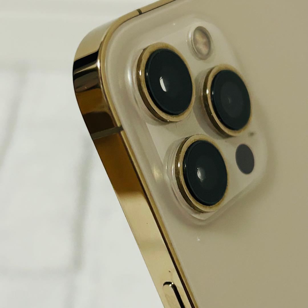 スマートフォン本体 iPhone12 ProMax 512GB