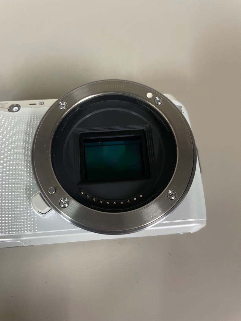 美品 SONY α NEX-N3 ミラーレス デジカメ 一眼レフ ホワイト