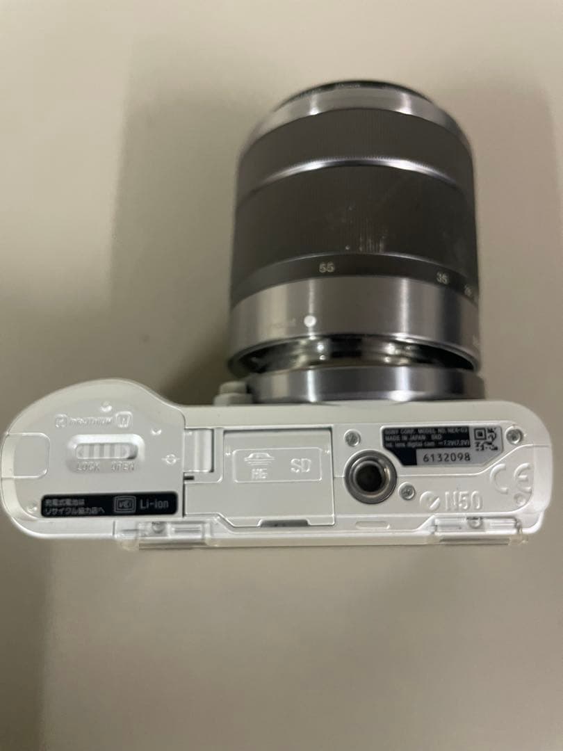 美品 SONY α NEX-N3 ミラーレス デジカメ 一眼レフ ホワイト