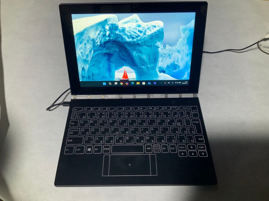 Windowsノート本体 Lenovo YOGA BOOK YB1-X91L LTE