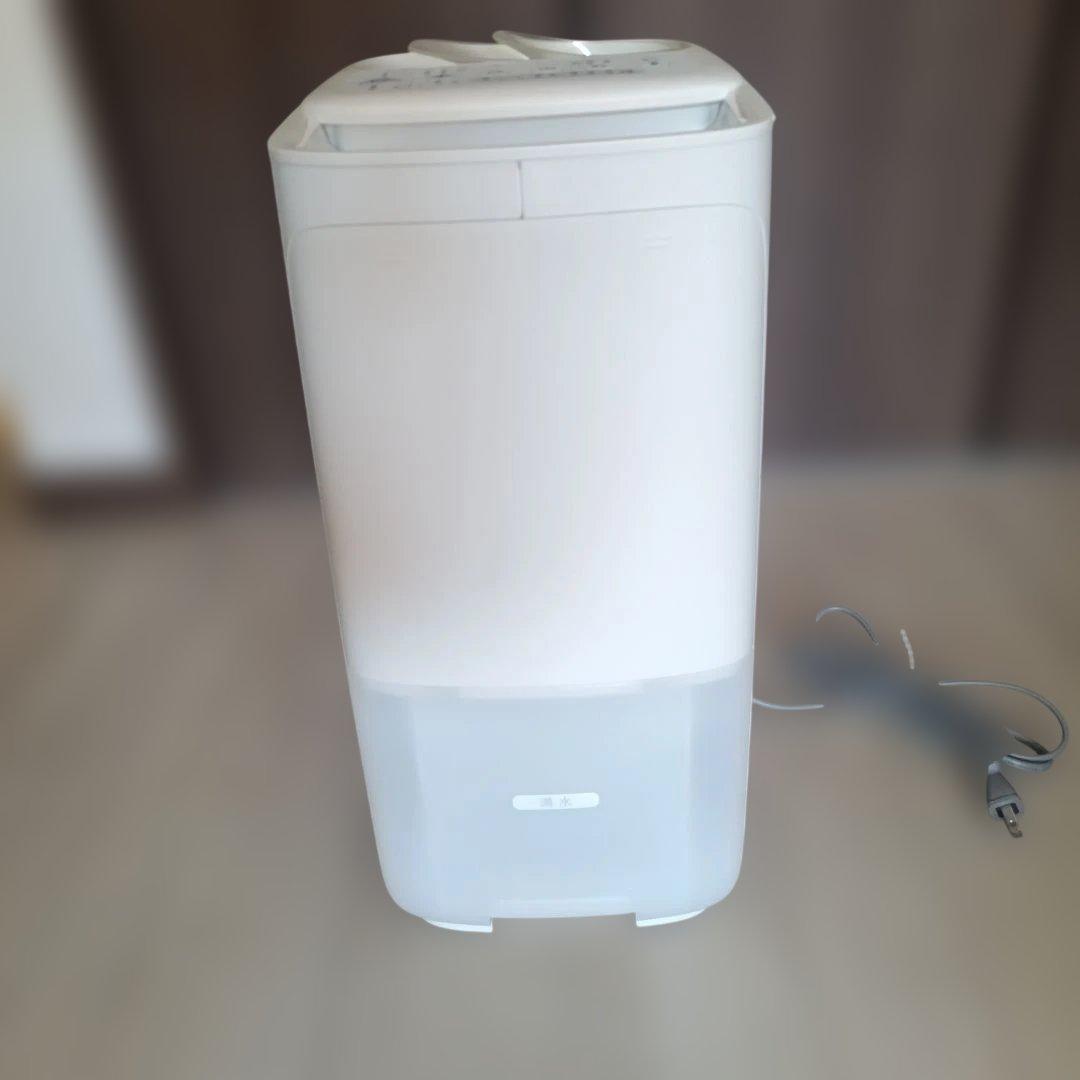 SHARP HV-L75E8-W 加熱気化式加湿器　22年製ハイブリッド式加湿器