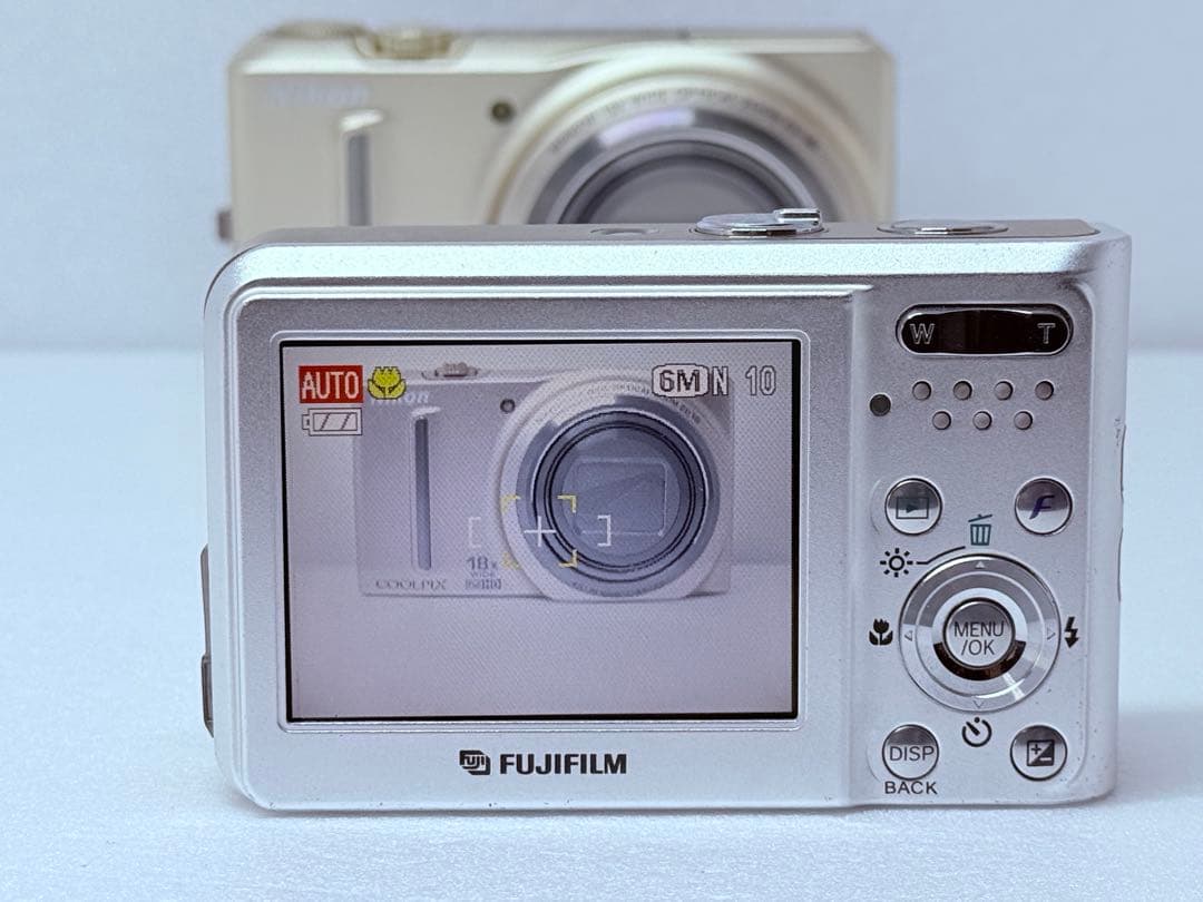 Fujifilm FinePix F30 コンパクトデジカメ 動作確認済