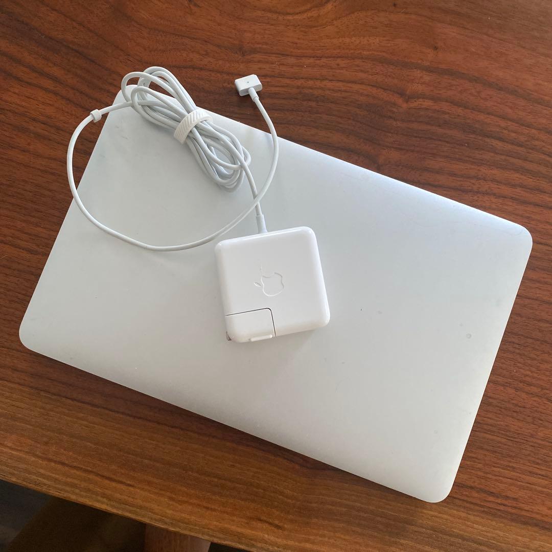 MacBook Air 11インチ　Early 2015 ジャンク品
