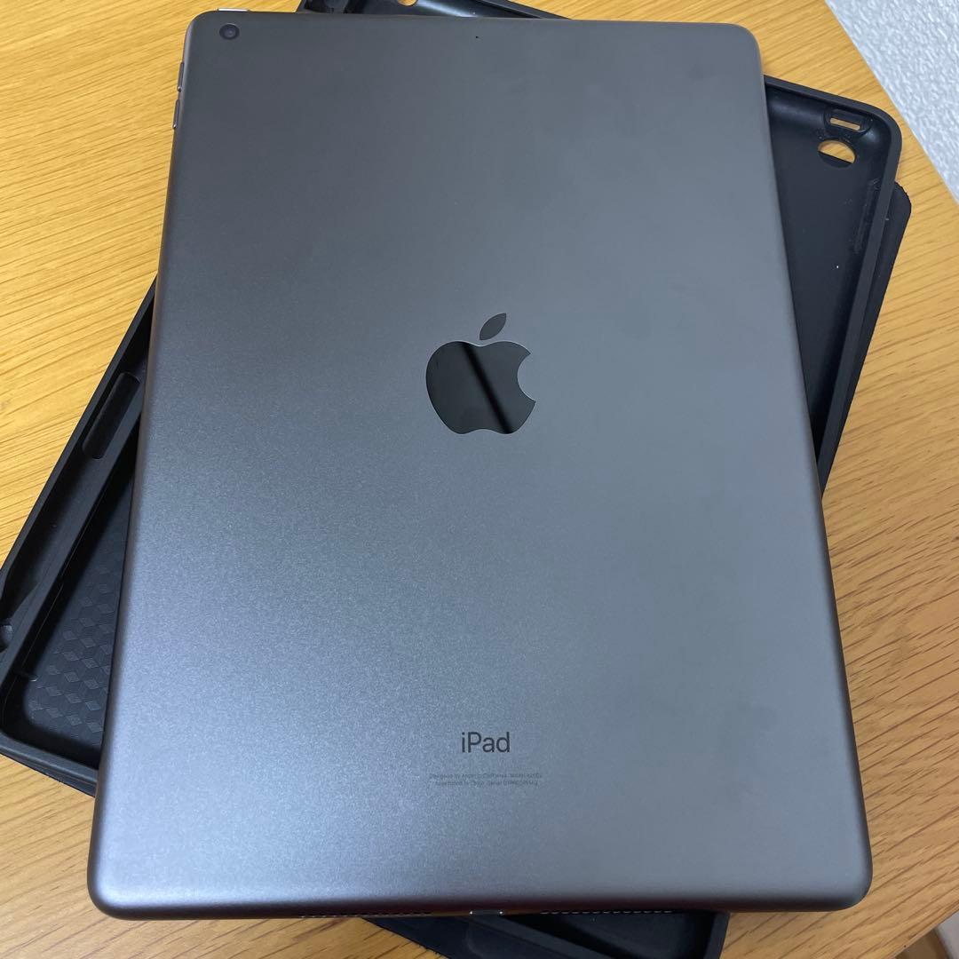 iPad 第9世代　Wi-Fiモデル 64GB ブラック