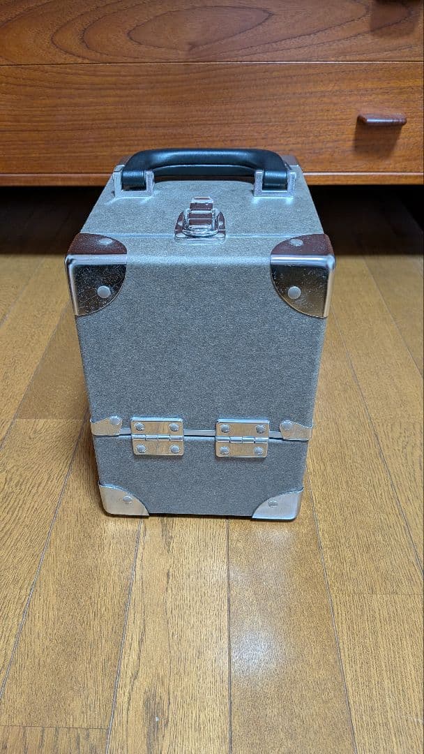 THREE　メイクボックス