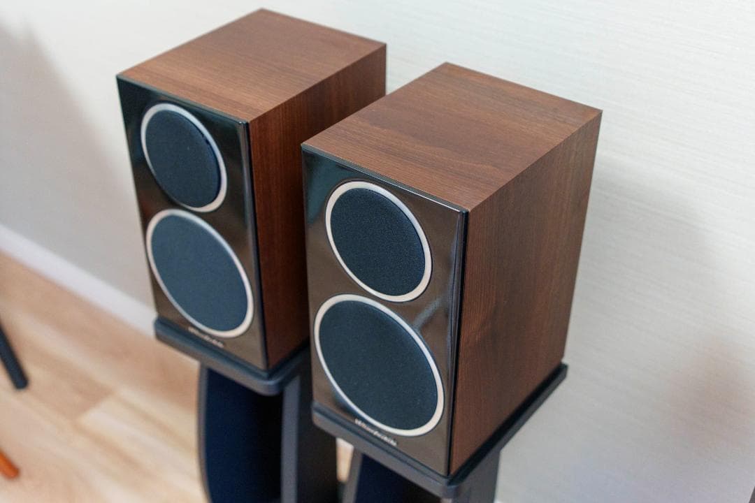 Wharfedale ワーフェデール DIAMOND 220（ウォールナット）