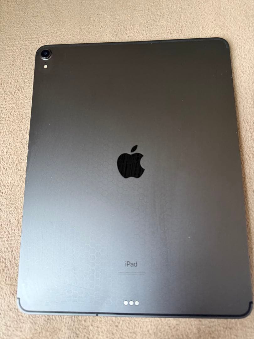 iPad Pro 12.9インチ第3世代 スペースグレー