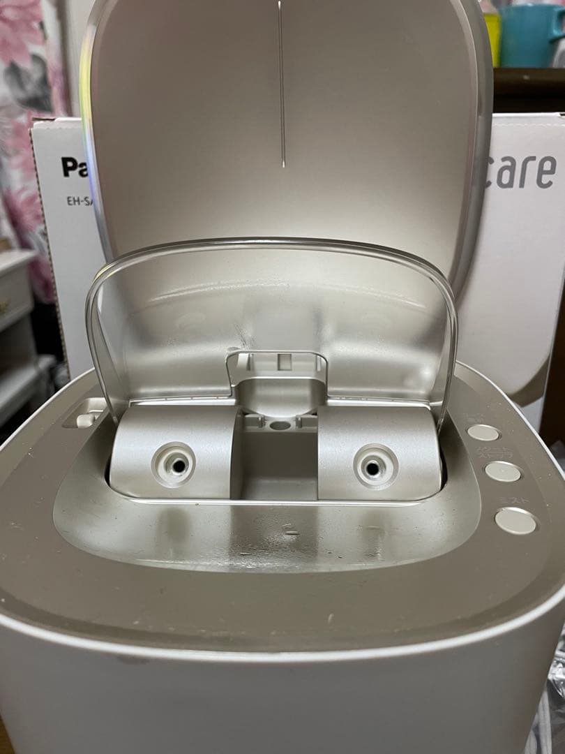 お買い得✴︎22日迄期間限定出品　PanasonicEH-SA08 ナノケア美顔器