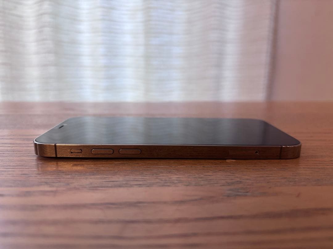 iPhone 12 Pro ゴールド　バッテリー100%