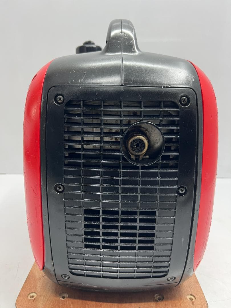 新ダイワ インバーター発電機 iEG1600M 【動作良好・保証付】★8224