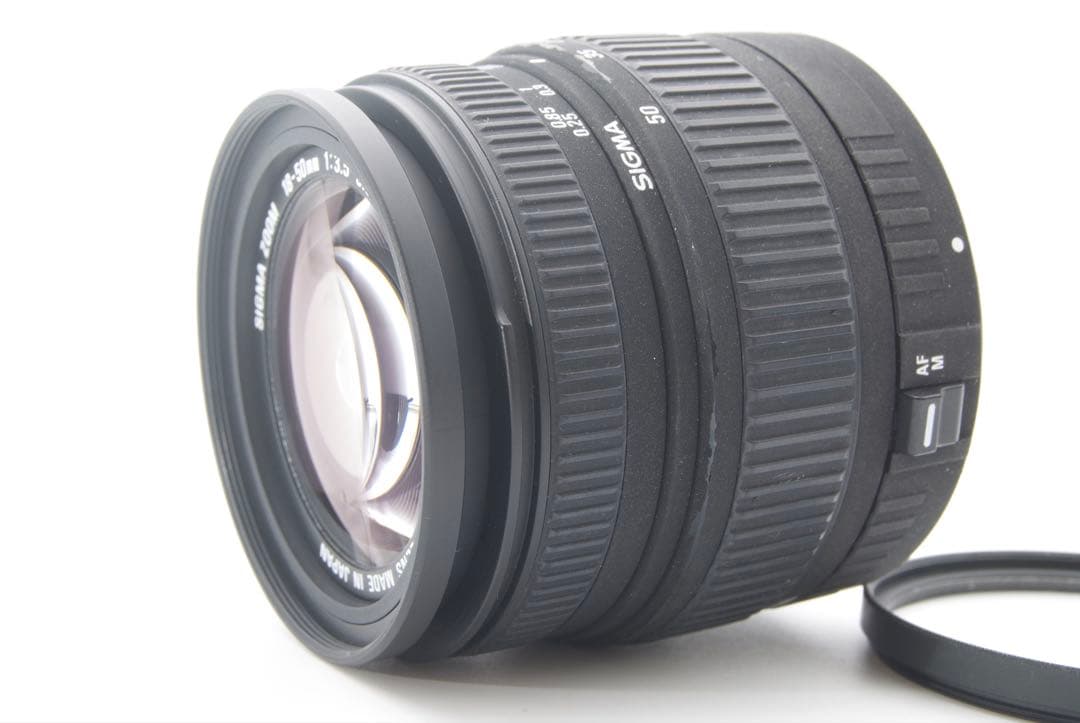 Canon EOS Kiss X7 レンズキット　カメラケース付　一眼レフカメラ