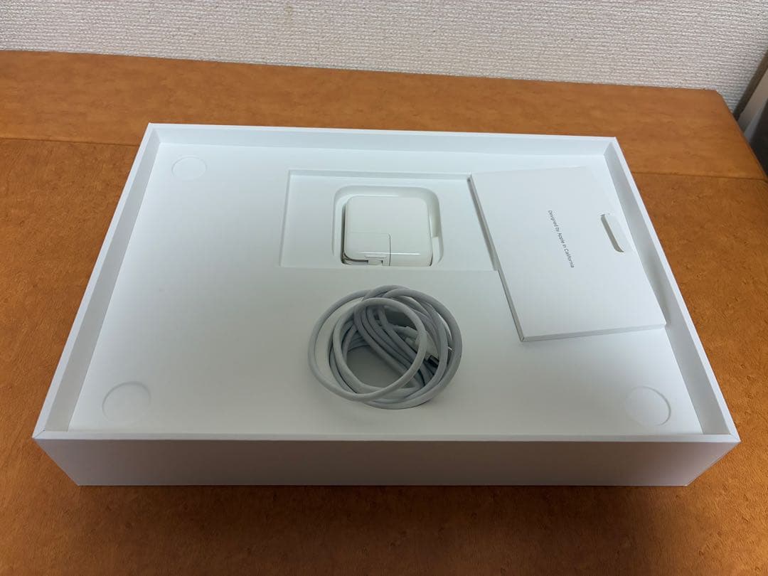 MacBook Air (M1, 2020) 13.3インチ16GB512GB