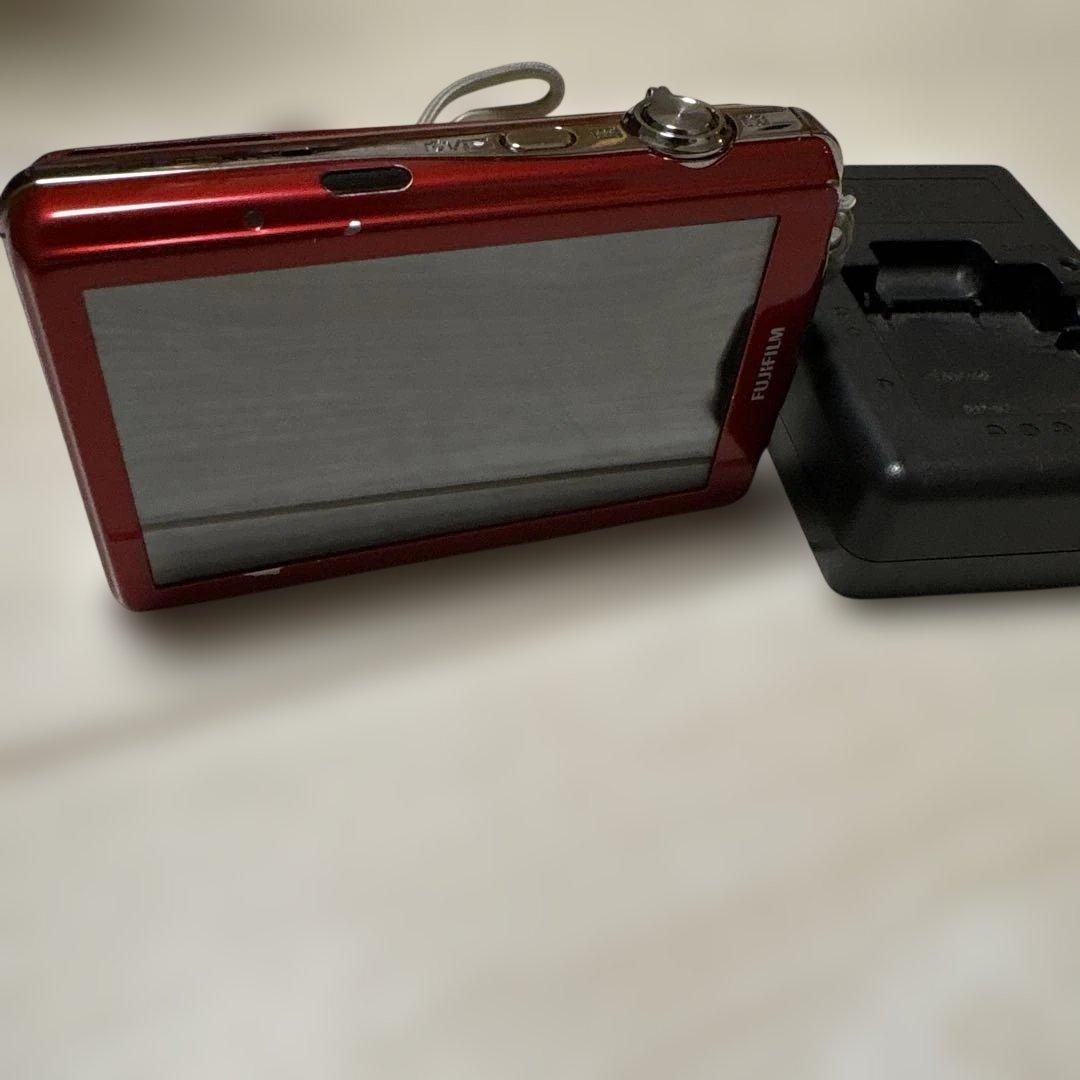 動作確認 FUJIFILM FINEPIX Z700 EXR デジタルカメラ 赤