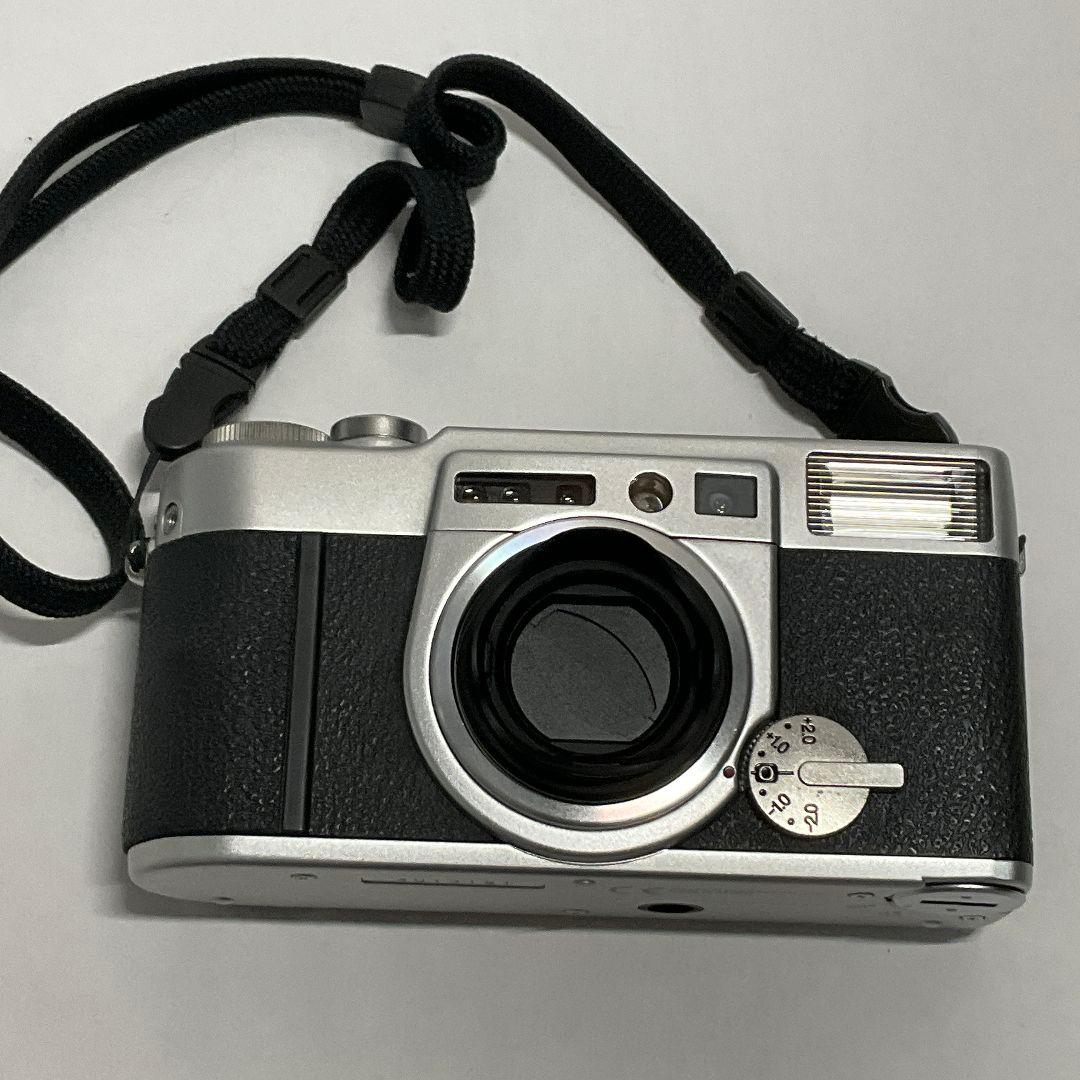 【良品中古】FUJIFILM KLASSE W　シルバー