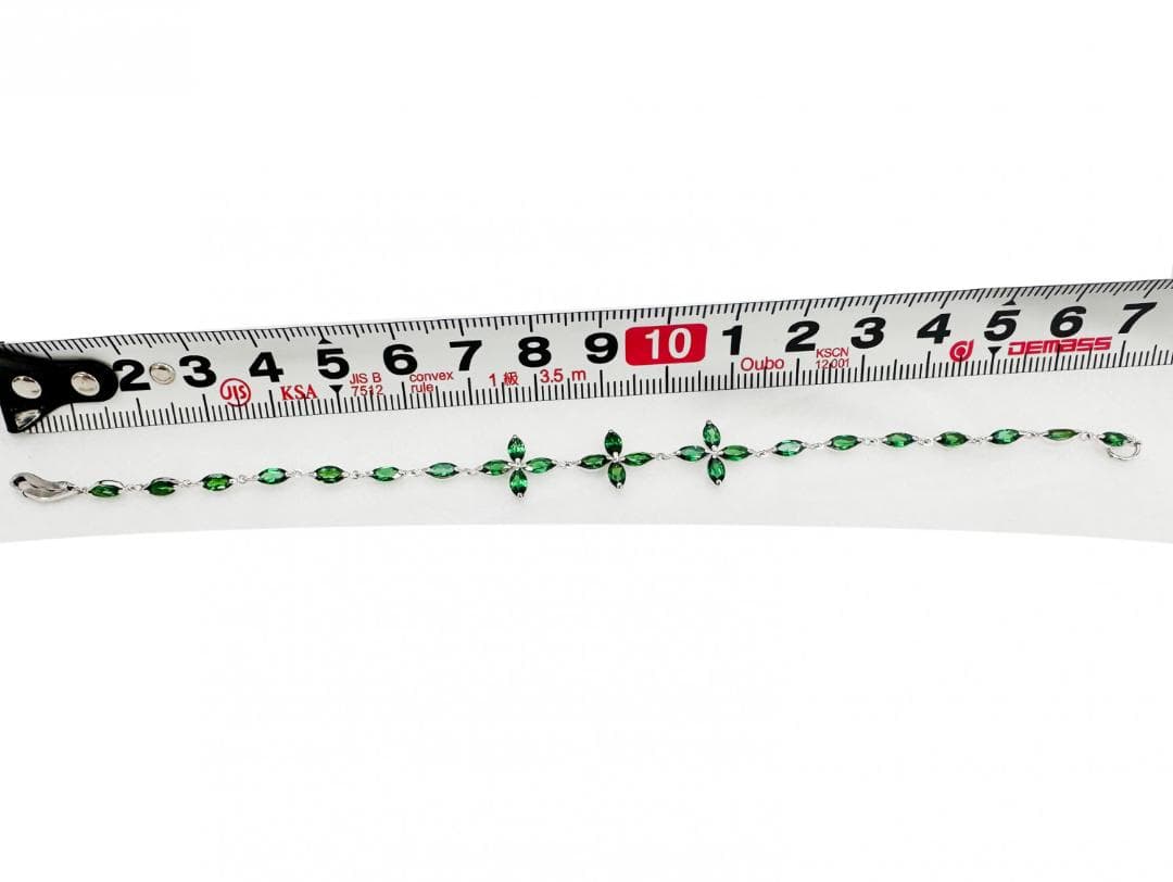 グリーンストーン フローラルデザイン Green Garnet Bracelet