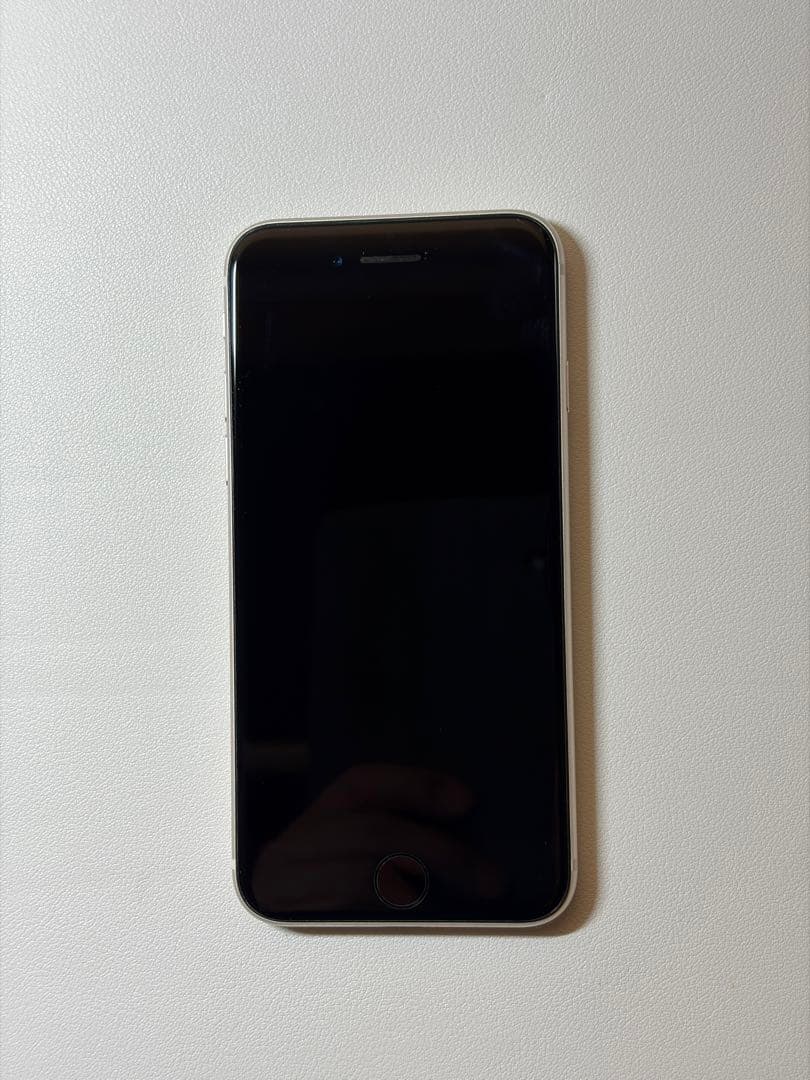 iPhoneSE（第3世代）64GB ホワイト