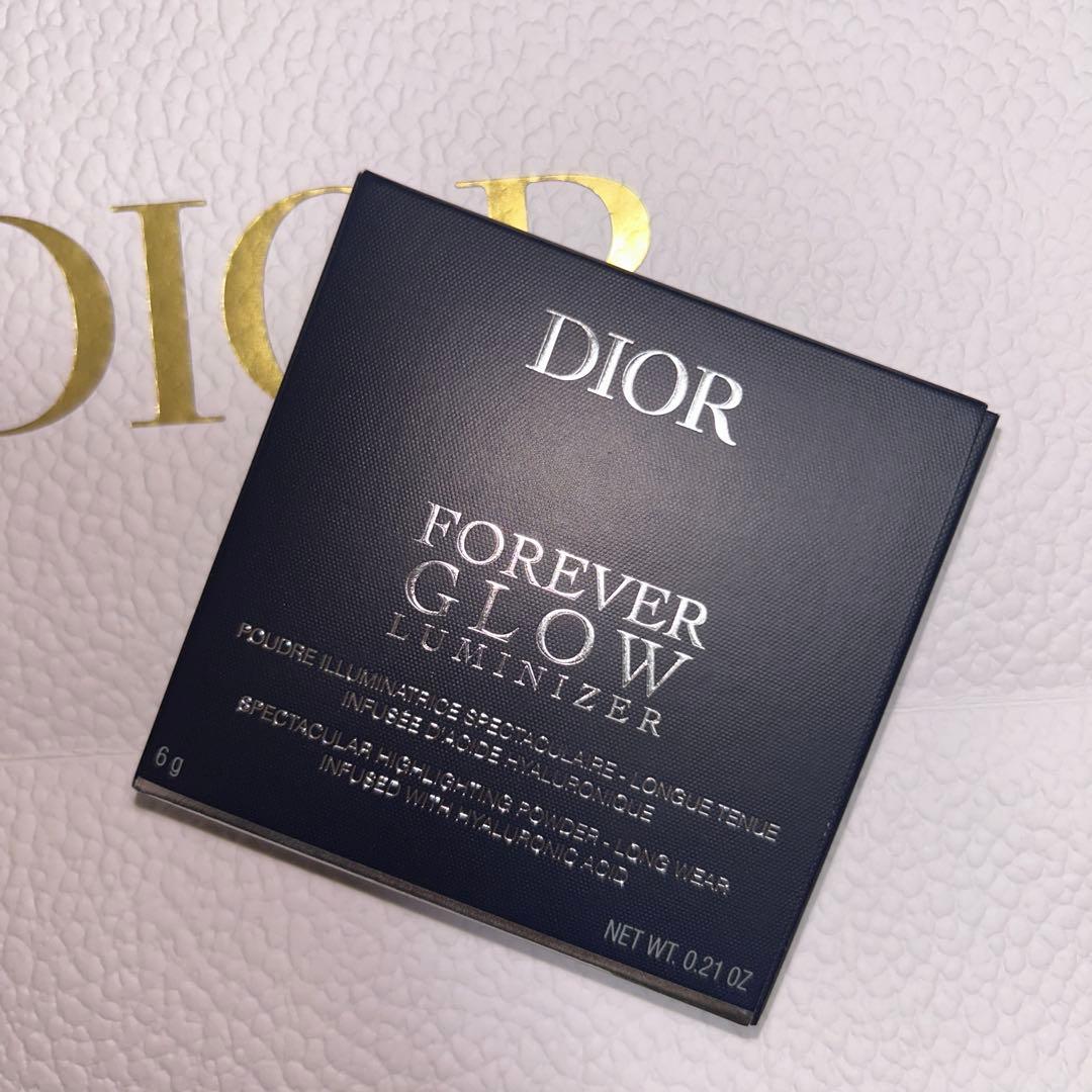Diorディオールスキン フォーエヴァー グロウ ルミナイザー03ピンクヘイロー