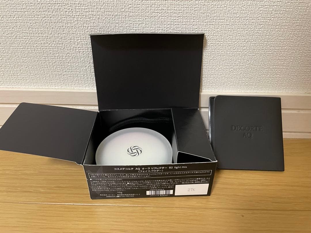 DECORTE フェイスパウダー　02