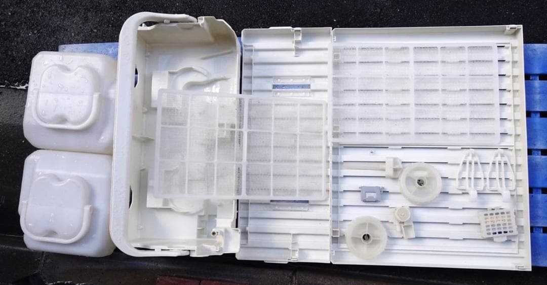 ★美品　分解清掃済　Panasonic FE-KXP23 ナノイー 気化式加湿機