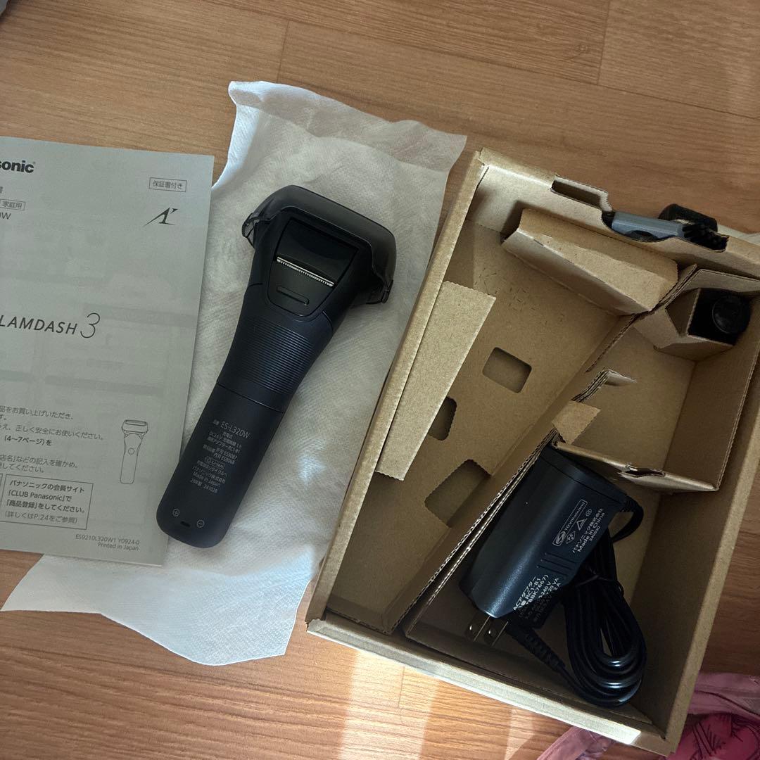 Panasonic メンズシェーバー ES-1320W-K