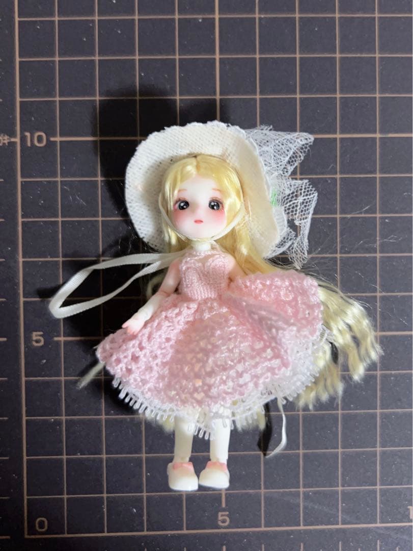 中国製のミニbjdドール七ちゃん