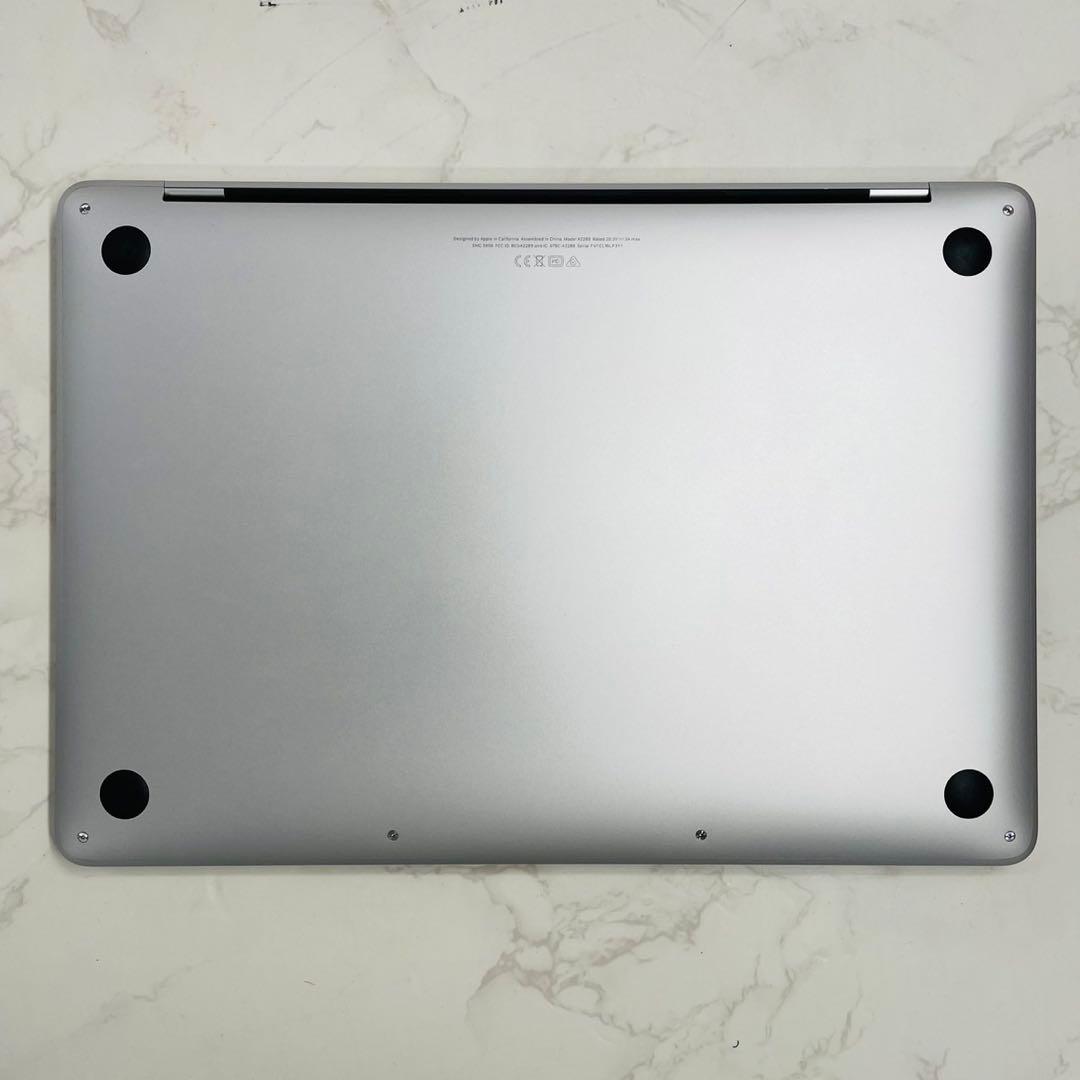 MacBook Pro 2020 13インチ i5 8GB 256GB