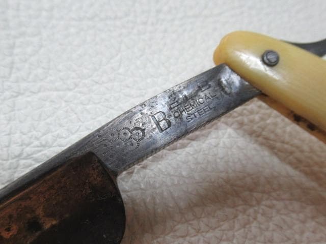 ◆美品 希少 1950年代◆刃金製 西洋剃刀◆日本製『“APORIS”』909