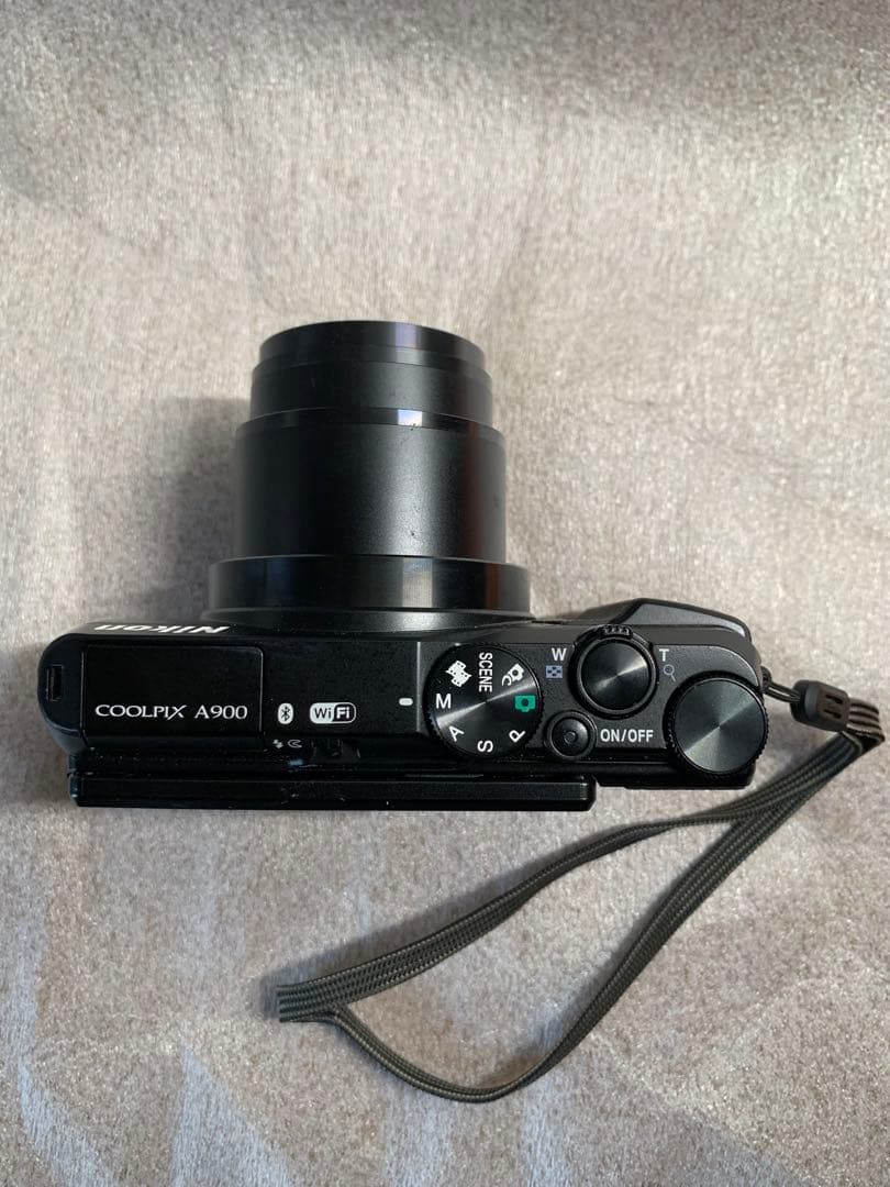 ニコンNikon Coolpix A900 4K動画　35倍光学ズーム　[美品]