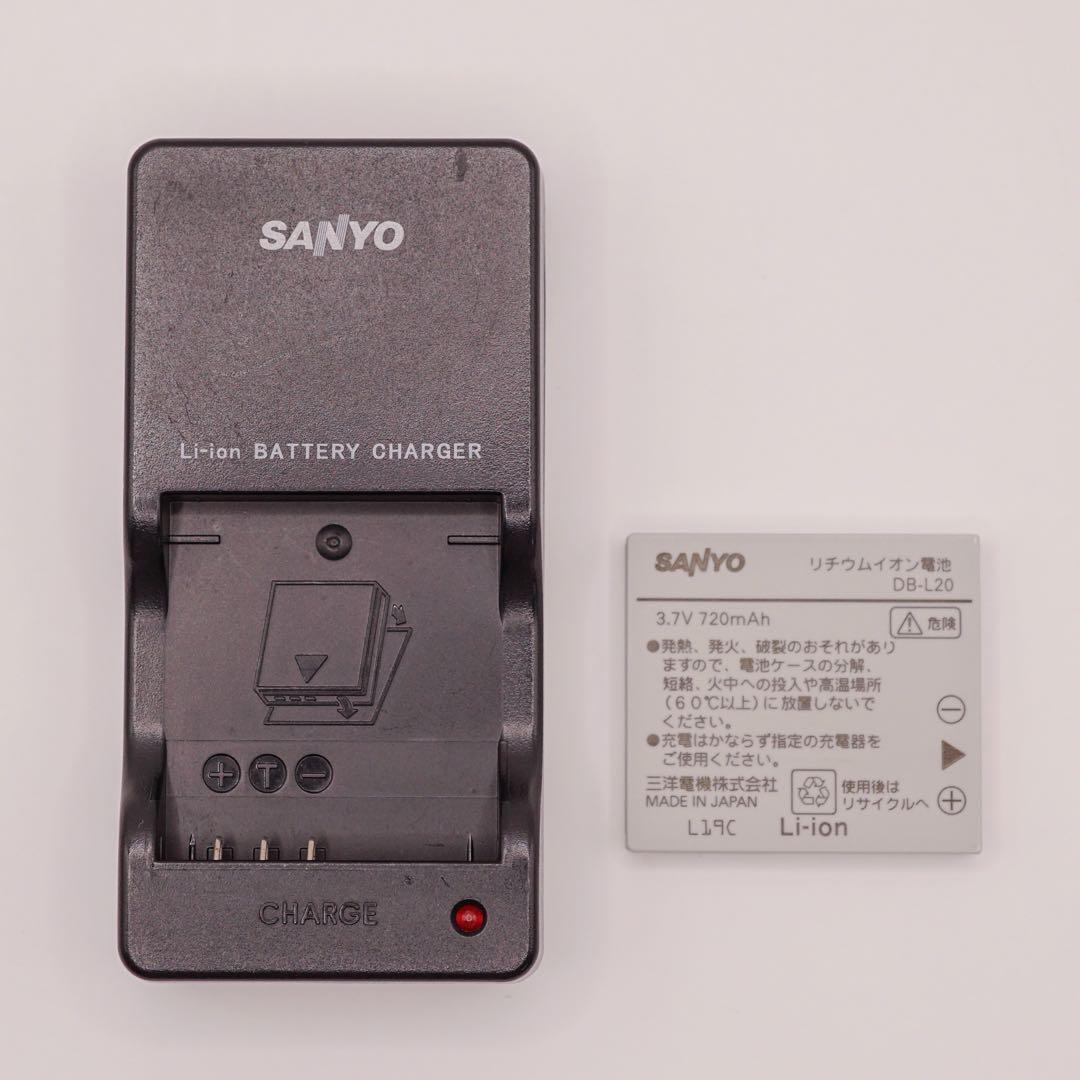 【防水・レトロ】SANYO Xacti DMX-CA65 デジタルムービーカメラ
