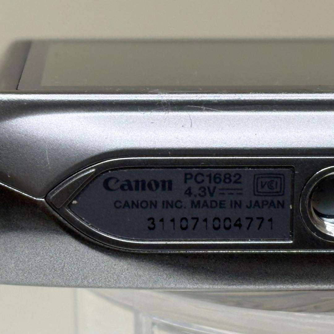 美品　Canon カメラ　IXY 32S PC1682 シルバー コンデジ　可動