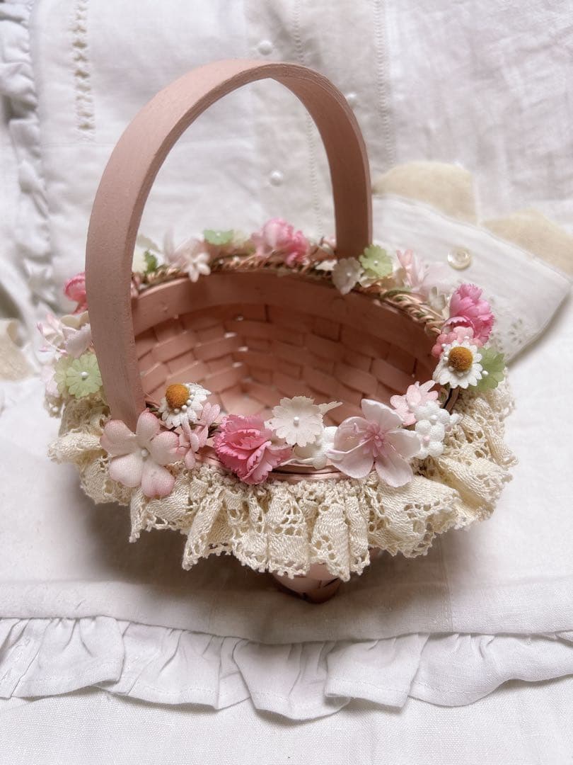 ハンドメイド ピンクの布花リースバスケット