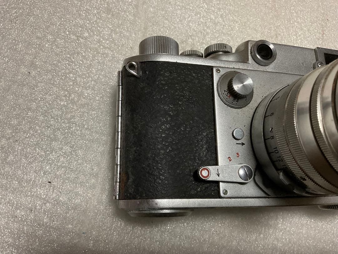 ミノルタ・３５。C.K.S。【昭和レトロフィルム式カメラ　カバア付き】。