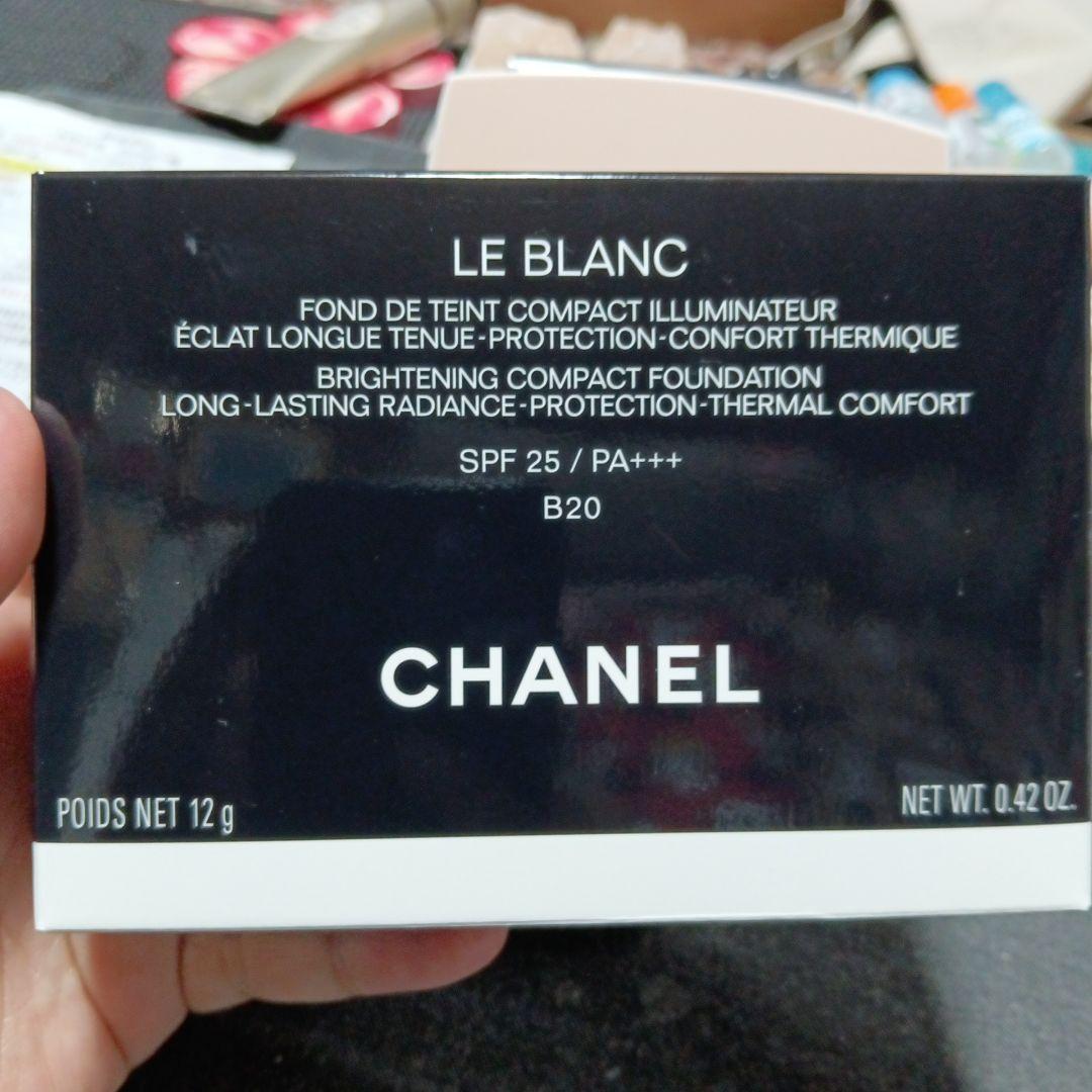 CHANEL LE BLANC B20パウダーファンデーション新品★明日迄の出品