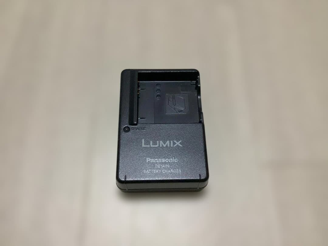 Panasonic DMC-FX60 ゴールド 12メガピクセル