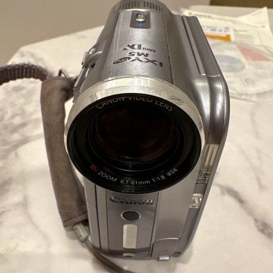【動作良好】キャノンDM-IXY DV M5 ビデオカメラ　付属品有り