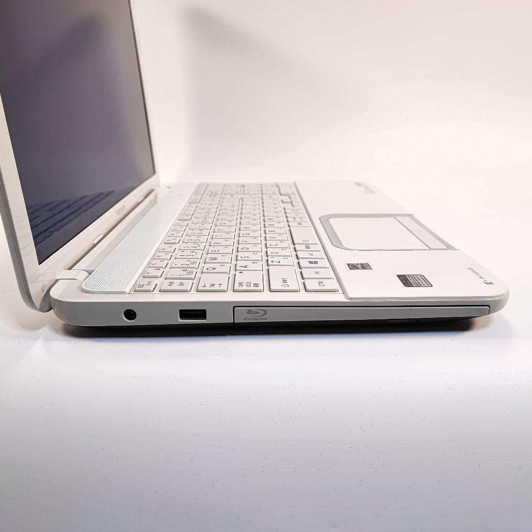 TOSHIBA dynabook T552/36HWS ノートパソコン