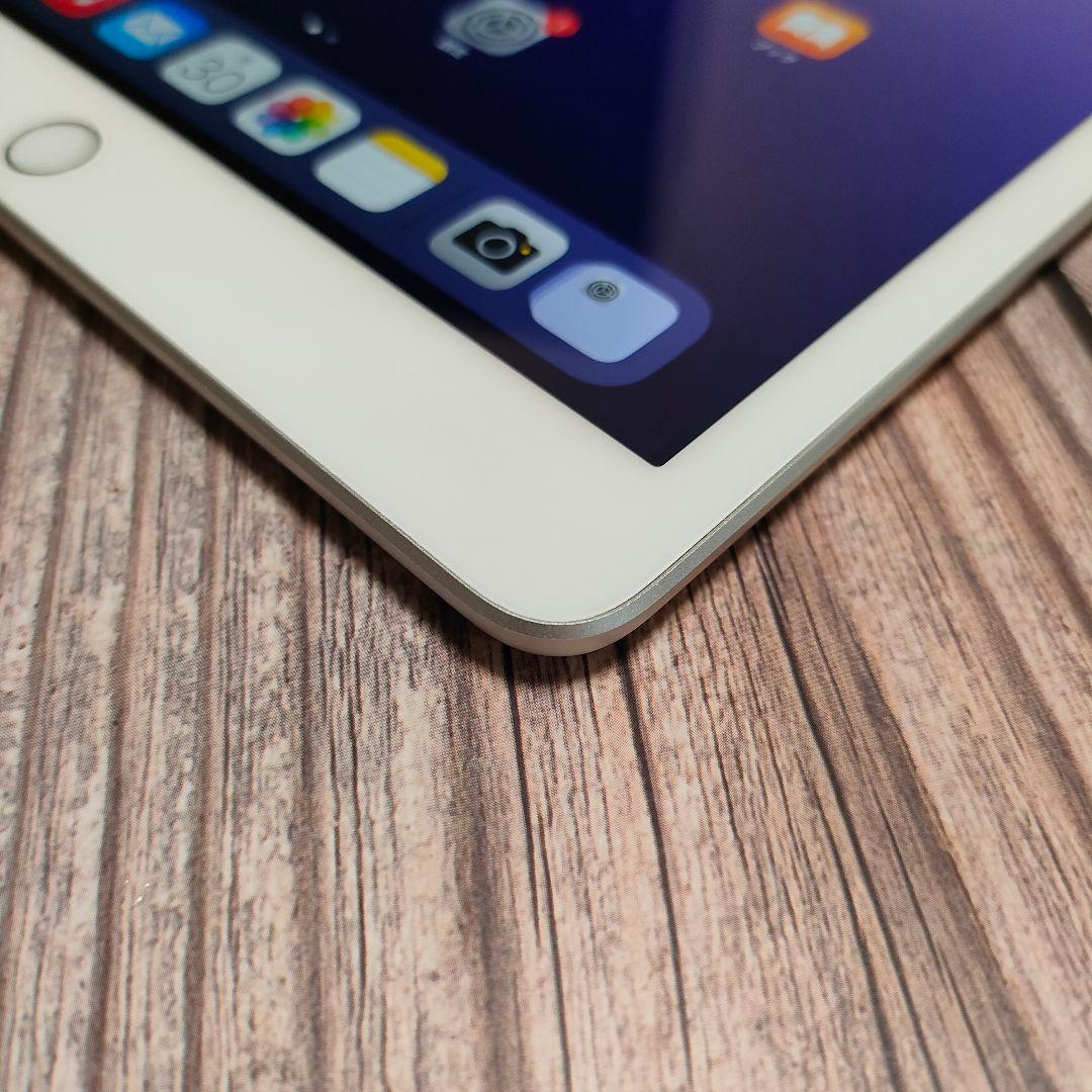 iPad 第7世代 128GB SIMフリー シルバー バッテリー97% 美品
