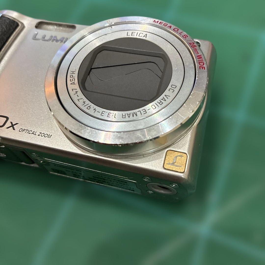 デジカメ　カメラ　LUMIX COOLPIX 2個セット