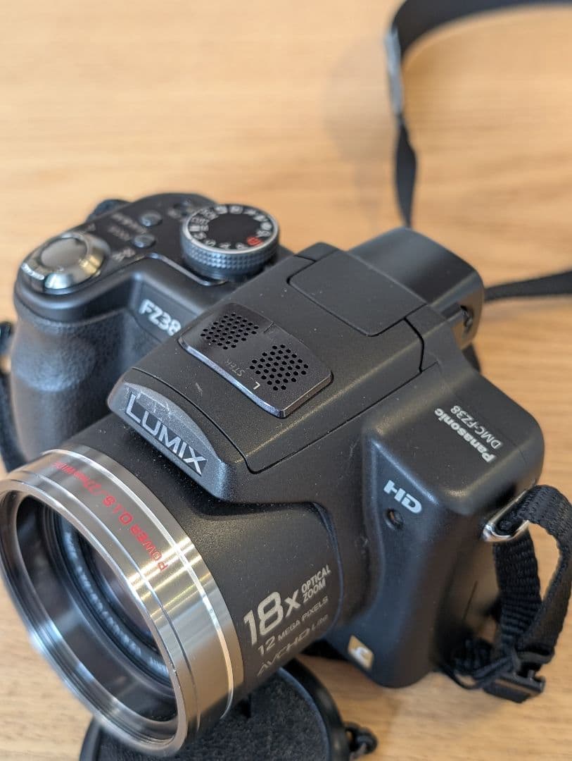 LUMIX DMC-FZ38 デジタルカメラ