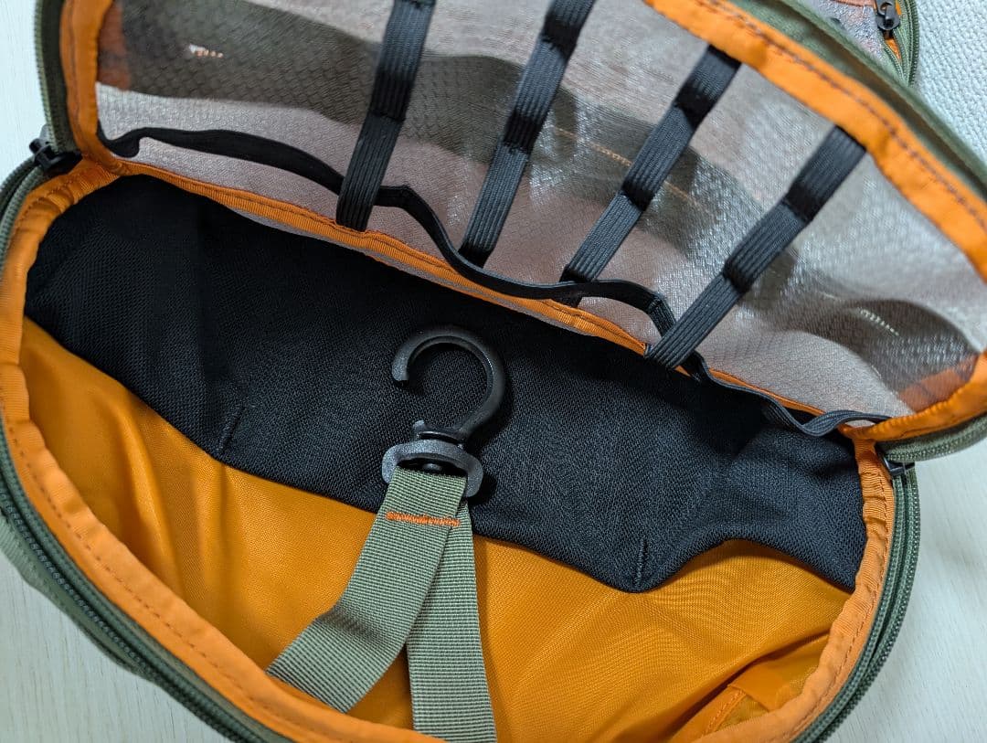 【美品】MYSTERY RANCH ミッションドップ Lサイズ　トラベルポーチ