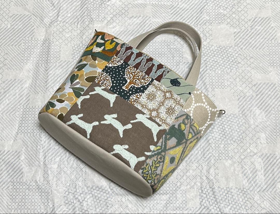 タイムSALE ハンドメイド ミナペルホネン パッチのオーバルトート(L)