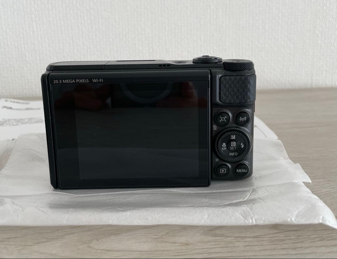 Canon コンパクトデジタルカメラ　PowerShot SX740 HS