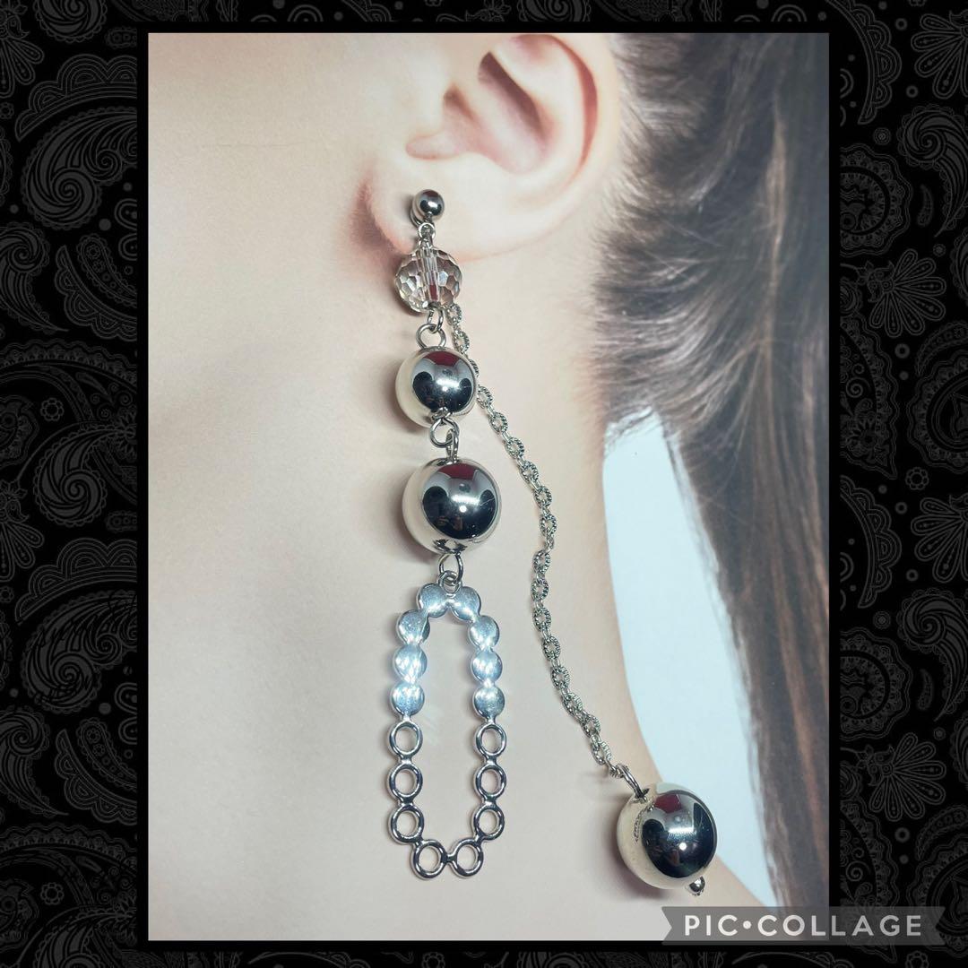 No.1184 レトロなシルバーボールのロングピアス　サージカルステンレス製