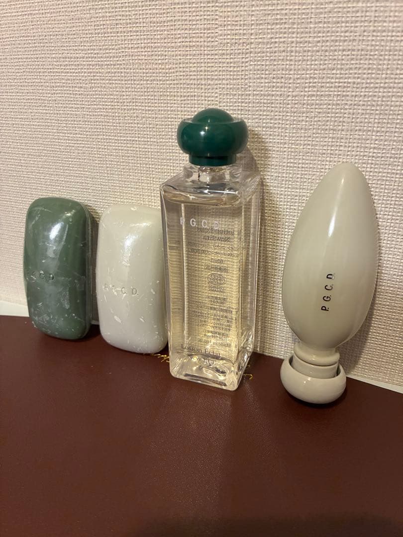 PGCD/P.G.C.D.　洗顔石鹸、美容液　　 新品未使用