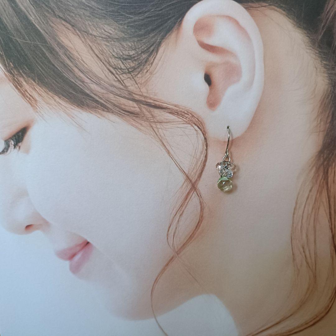 No.343 コロンとした鈴丸ビーズのピアス ハンドメイド