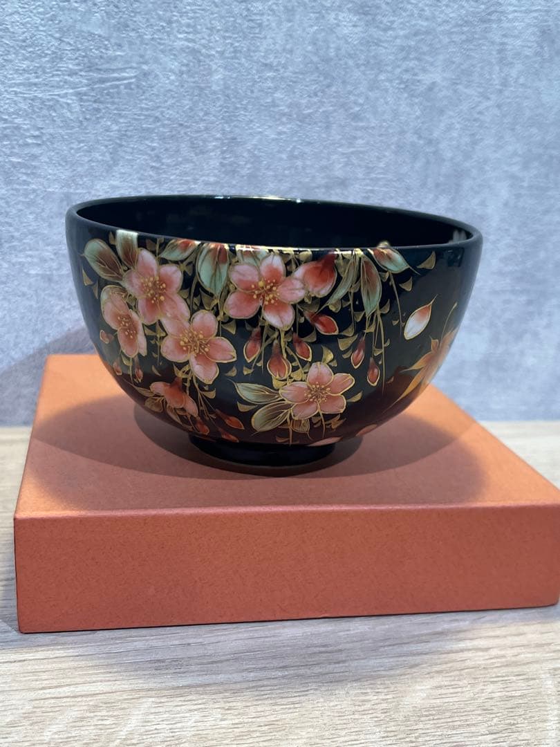 【とうあん】桜柄 茶碗 黒地 金彩 白桜 / 抹茶碗 小鉢 和食器