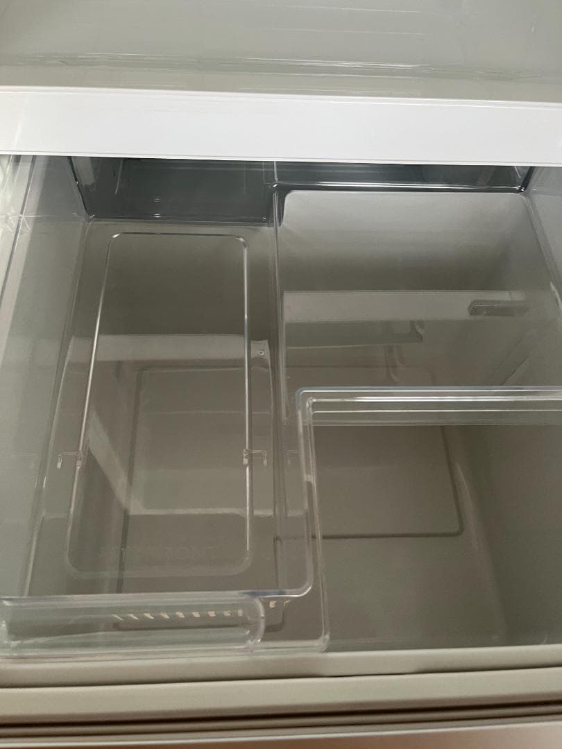 【美品値下げ】ハイセンス 冷蔵庫 HR-D2801W 282L