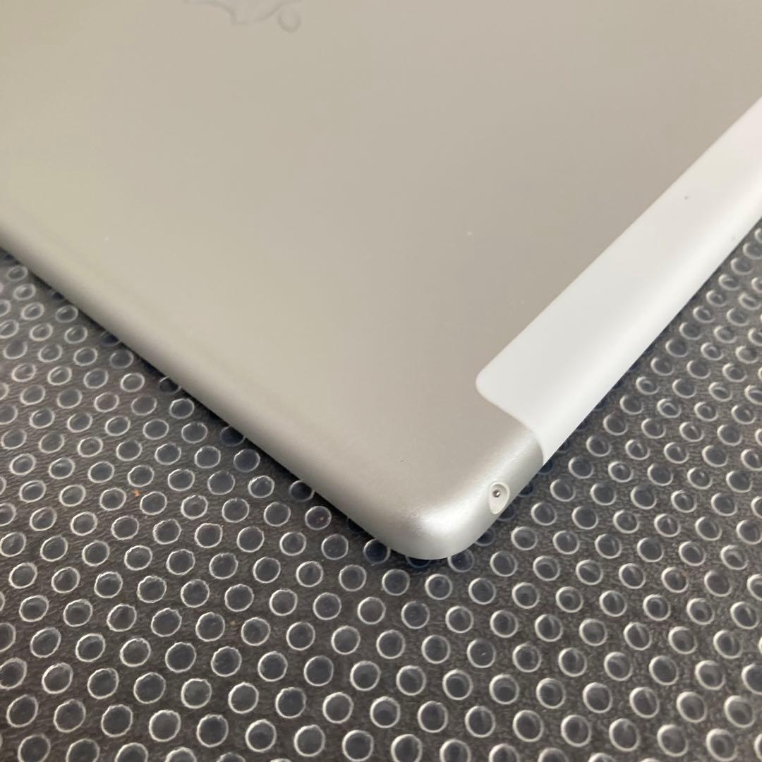 4【早い者勝ち】電池最良好☆iPad9 第9世代 64GB SIMフリー☆
