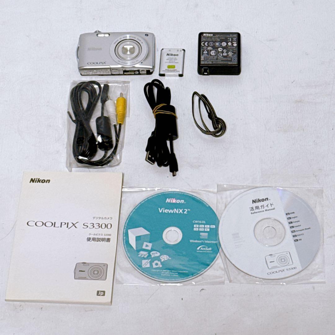 【美品】Nikon ニコン COOLPIX S3300 シルバー