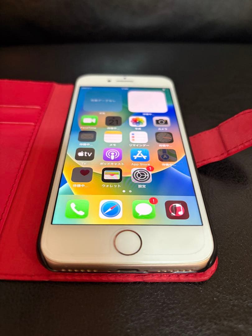 iPhone8 64GB シルバー 美品 手帳型ケース付き 動作良好 初期化済み